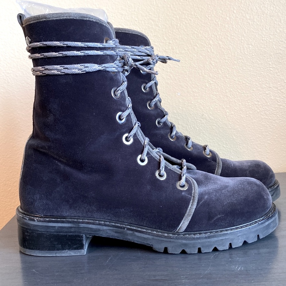 Stuart Weitzman Metermaid velvet boots